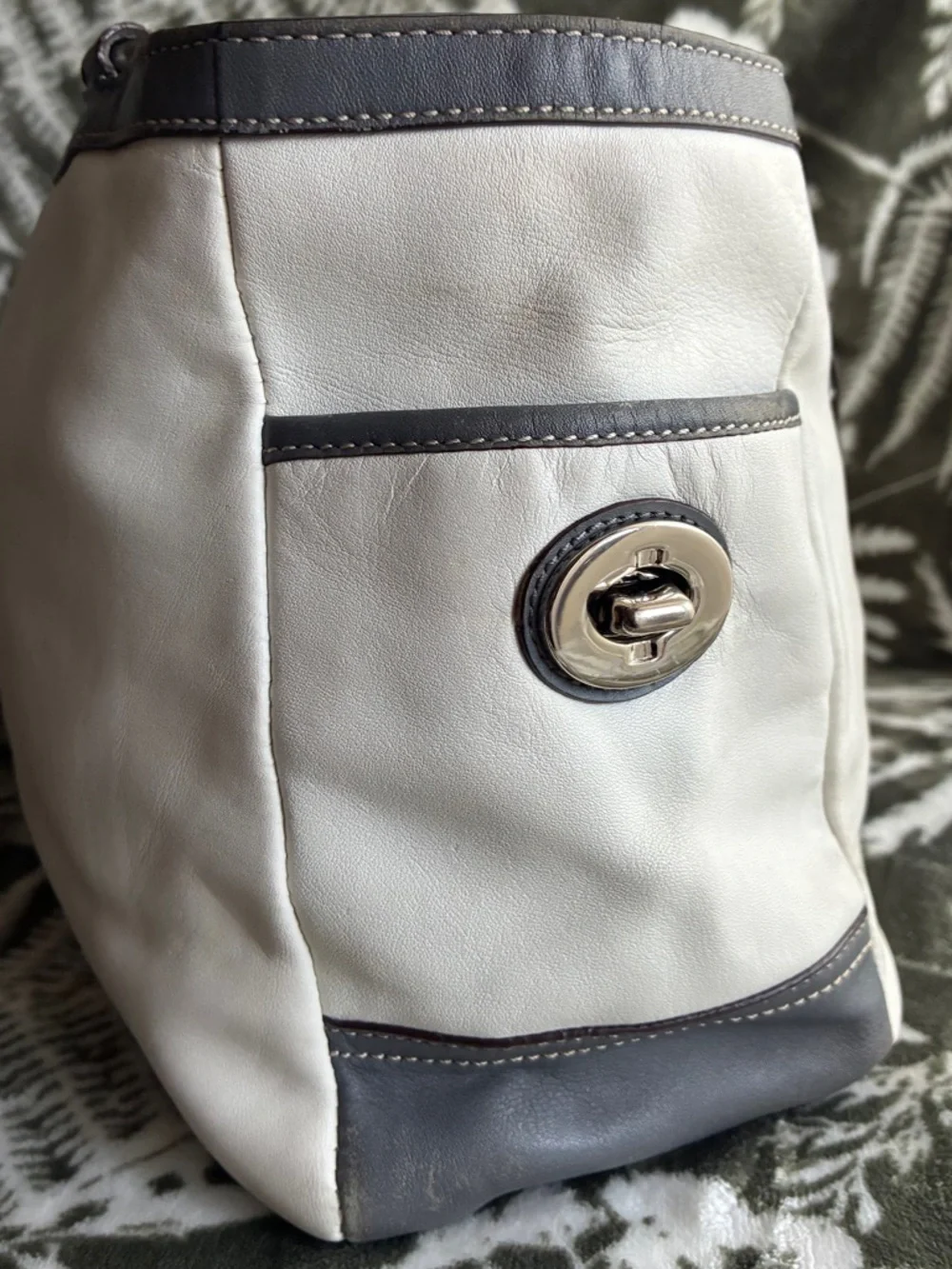 Coach Two-Tone Leather Shoulder Bag in Light Gray and white - Picture 8 of 16